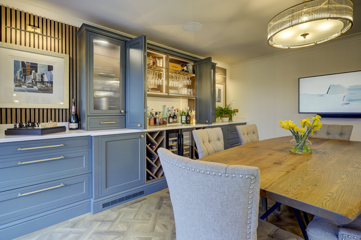 Shaker Kitchen in New Forest Green and Highland Stone