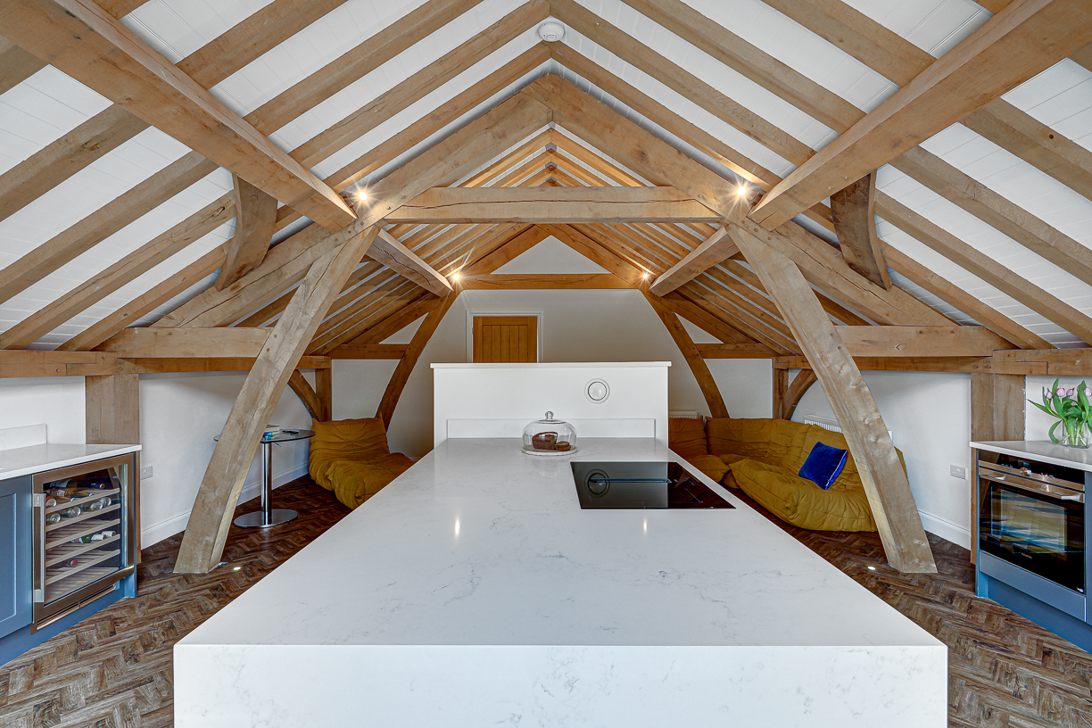 SHaker Kitchen in Oak Frame Annexe